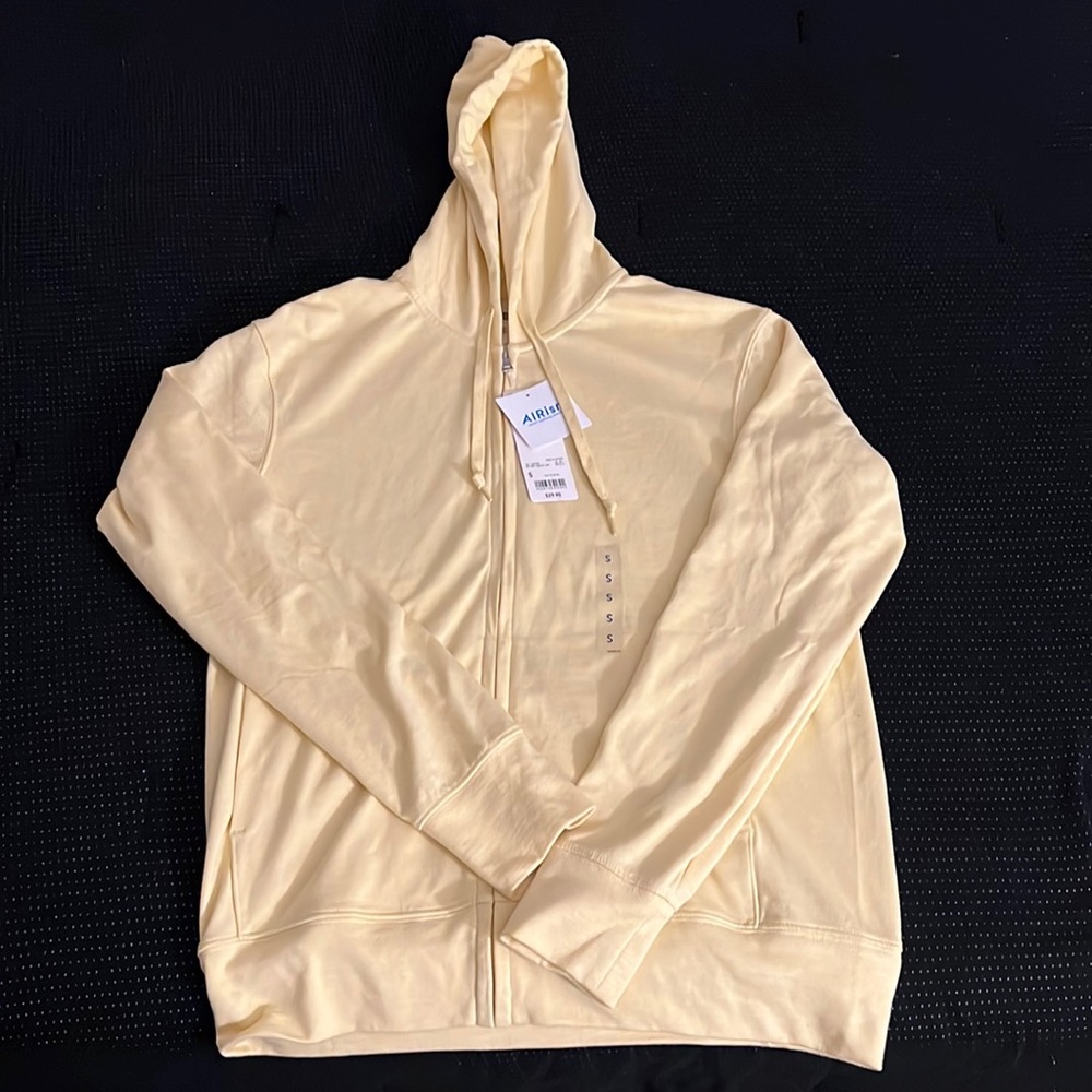 BRAND NEW Women’s hoody